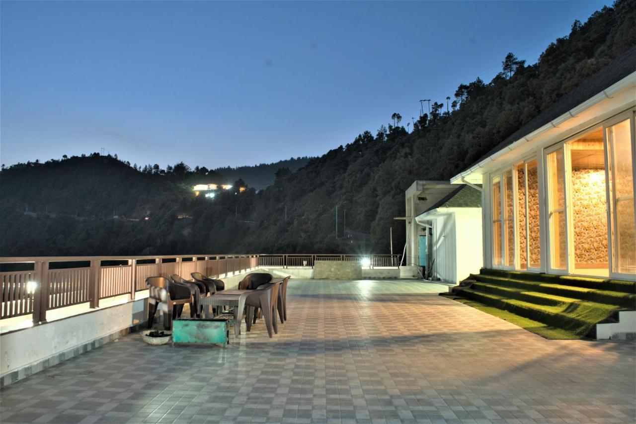 Hotel Tavisha Kanatal Hills Chamba Exterior foto